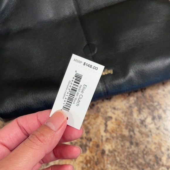 Vera Bradley Clutch - Picture 4 of 5